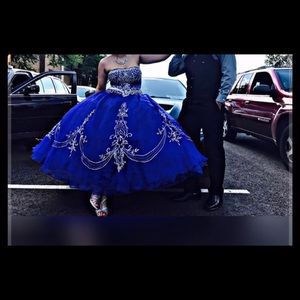 💙⚪️ Princess Style Prom Dress ⚪️💙